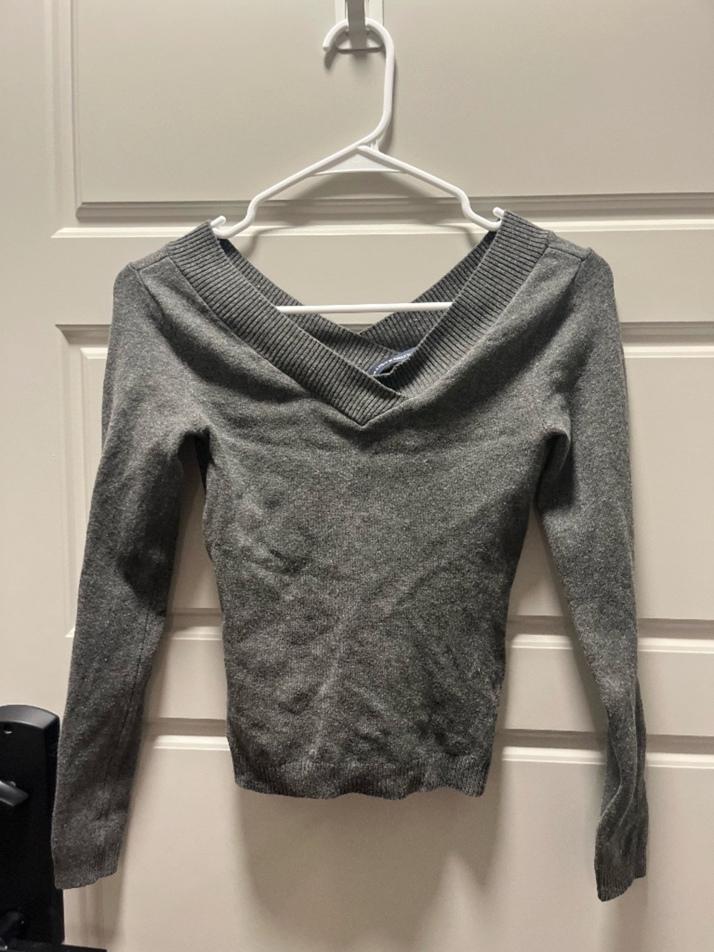 brandy melville sweater white